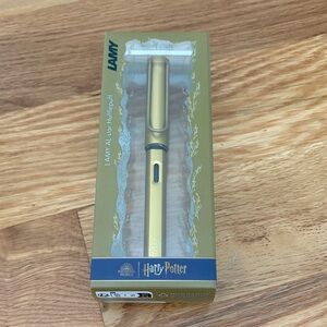 LAMY Al-Star Fountain Pen in Gold - Harry Potter Collection Hufflepuff (EF nib)